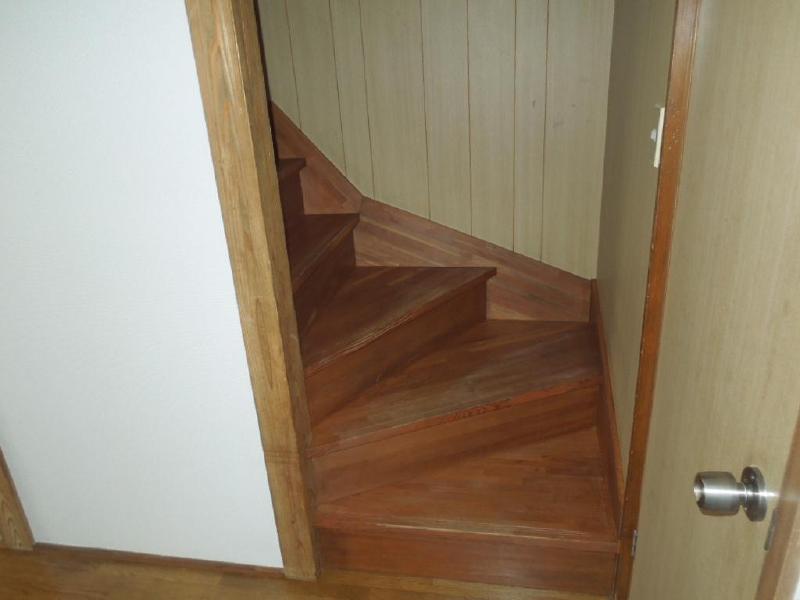 Other room space. Kitakume Detached Stairs