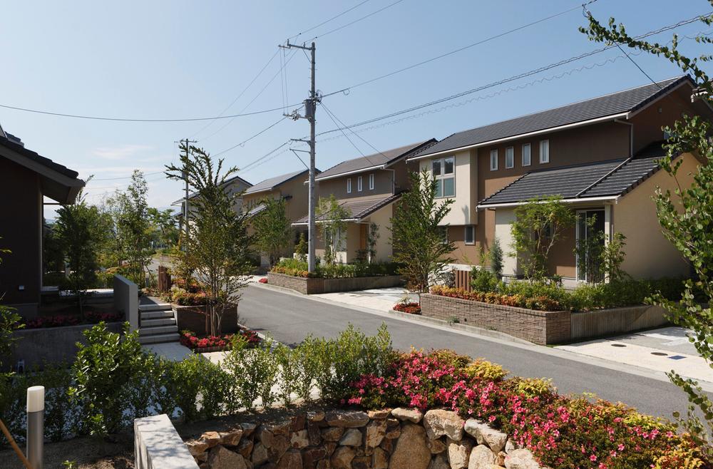 Sale already cityscape photo. Sale already the city average