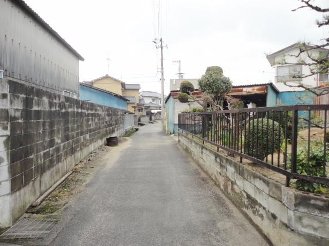 Local photos, including front road