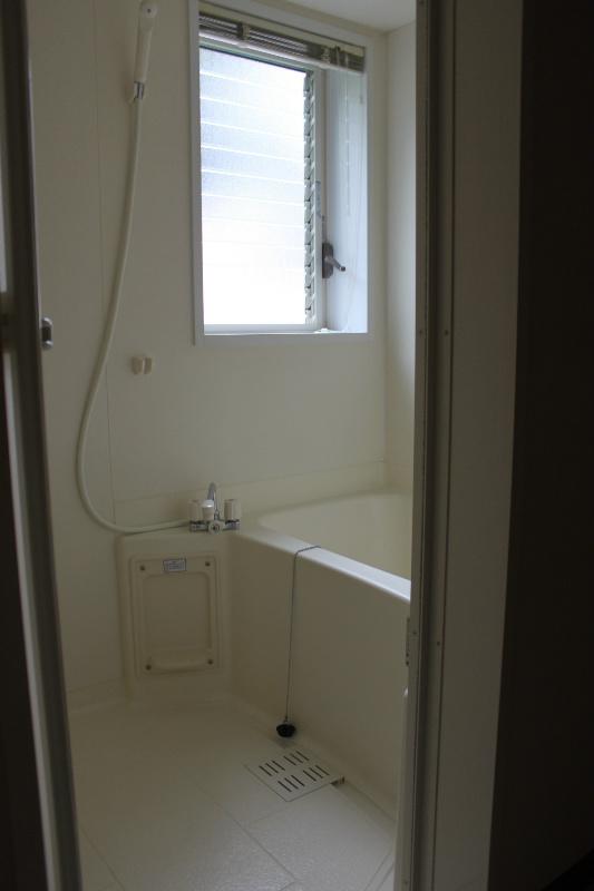 Bathroom. The first floor is a simple bathroom with large windows