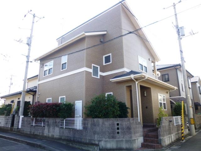 Local appearance photo