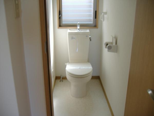 Toilet. Second floor toilet