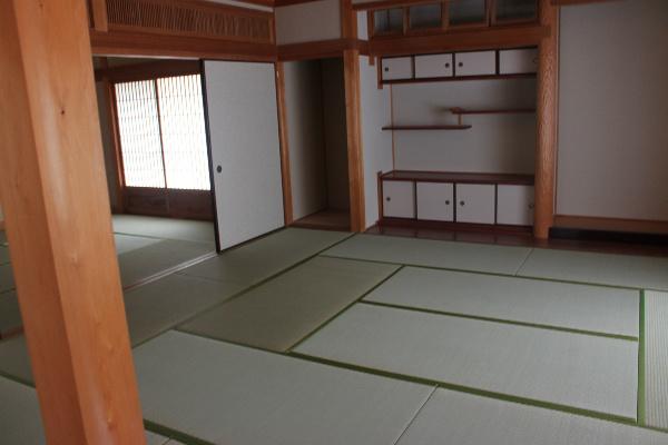 Non-living room. Spacious Japanese-style