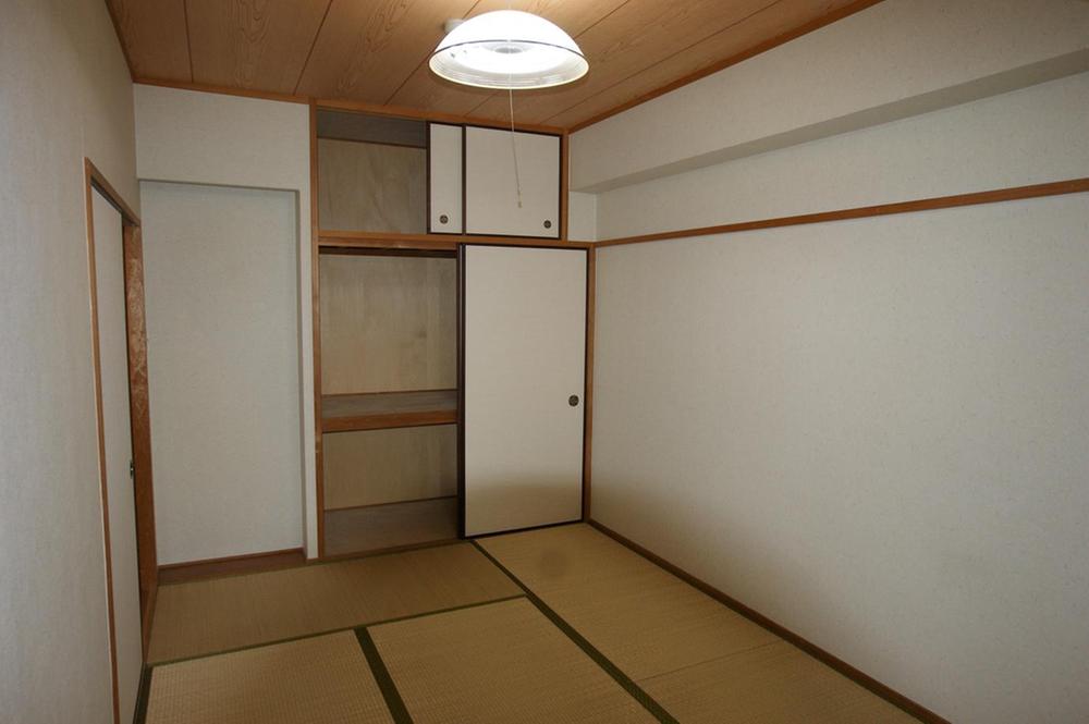 Non-living room. Japanese-style room 6 quires