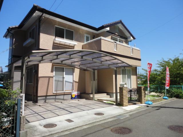 Local appearance photo