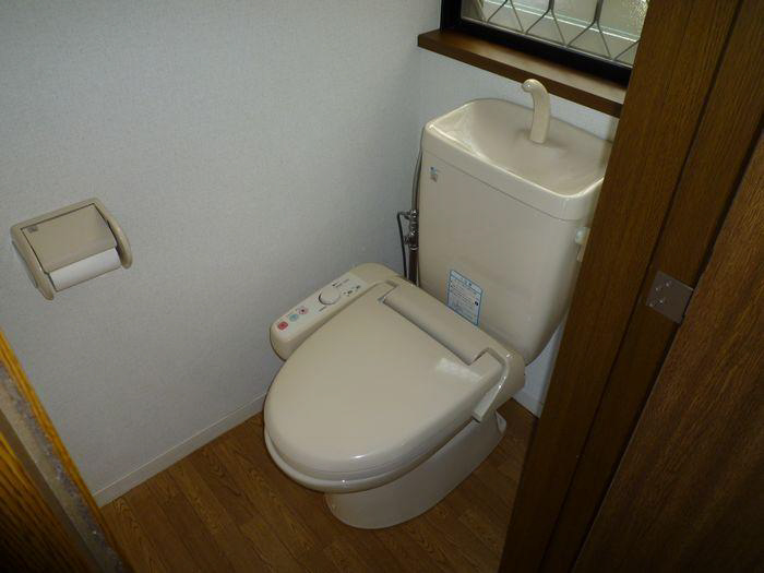 Toilet