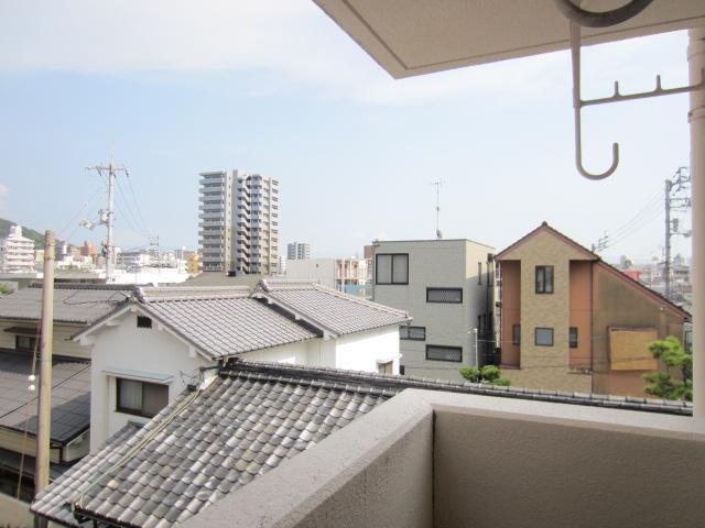 Balcony. Matsuyama Miyanishi Casa Miyanishi 1K Veranda