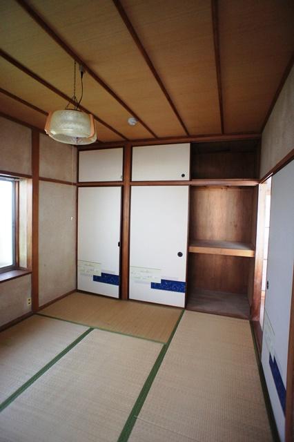 Non-living room. Storage of northeast Japanese-style room