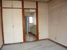 Living and room. Japanese-style room 6 quires