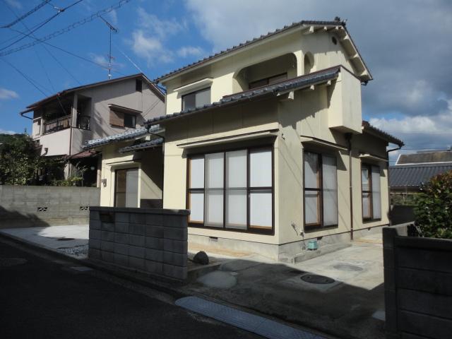Local appearance photo
