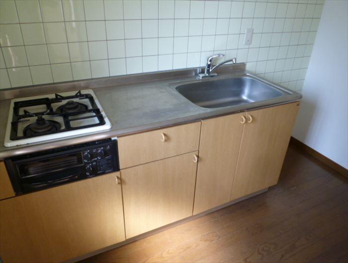 Kitchen. First floor mini kitchen