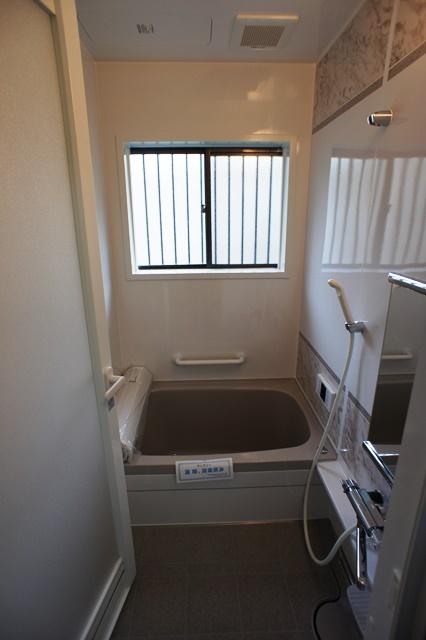 Bathroom. Unit bus had made
