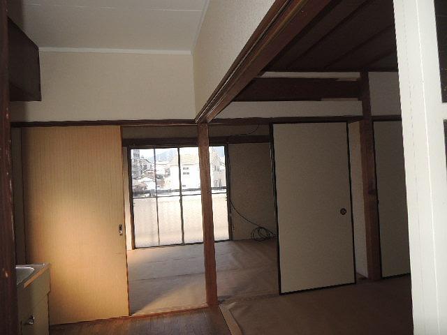 Living and room. Will be large space (^ - ^)