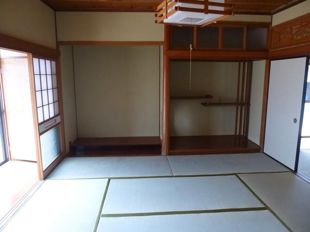 Non-living room
