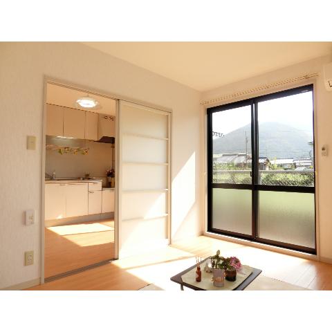 Living and room