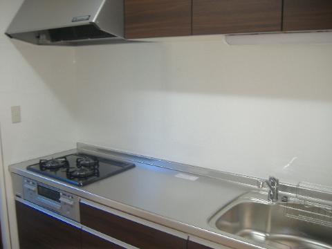 Kitchen. Established a LIXIL system Kitchen 2550