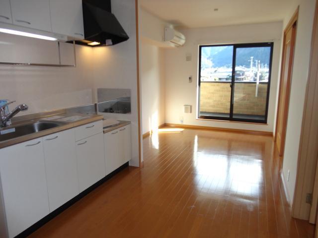 Living and room