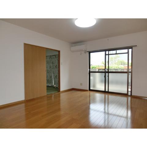 Living and room