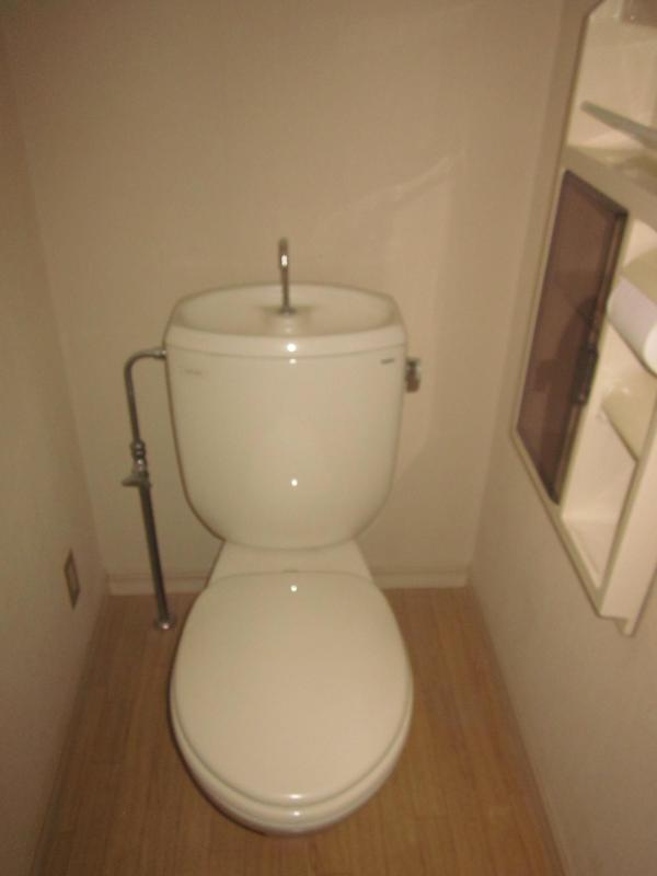 Toilet.  ☆ toilet ☆