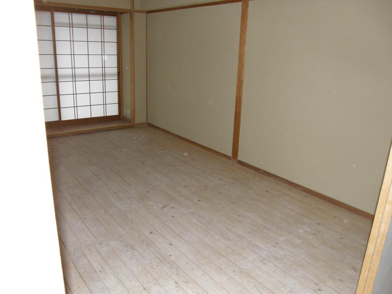 Bath. Spacious 7.5 Pledge Japanese-style room