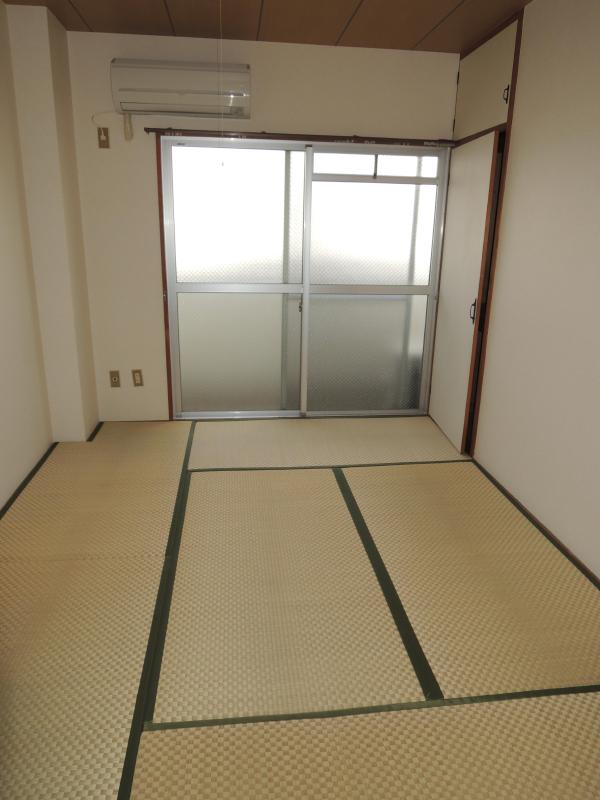 Other room space. Japanese style room