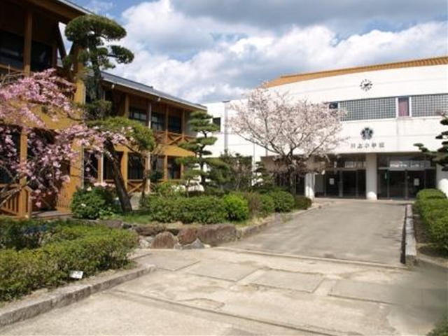 Primary school. Kawakami to elementary school (elementary school) 2400m