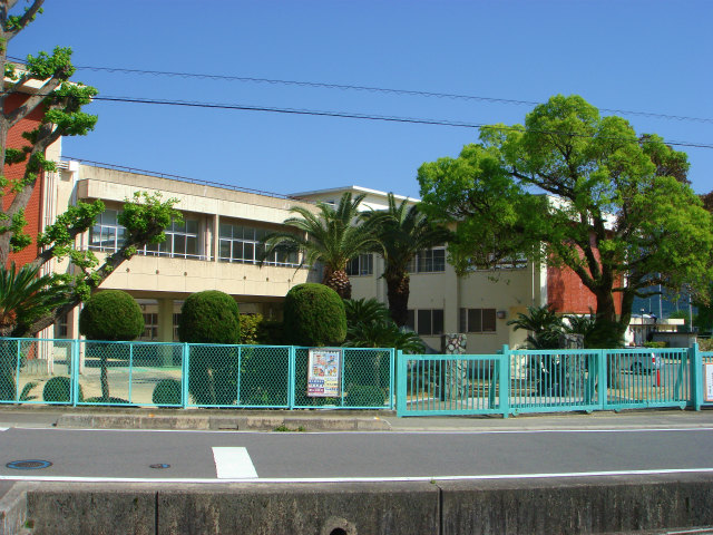 Primary school. South Yoshii 1400m up to elementary school (elementary school)