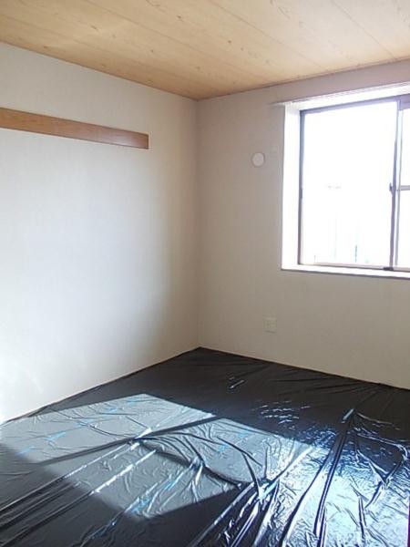 Other room space. It is the state of the Japanese-style room.