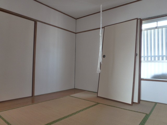 Other room space. It settles down Japanese-style room