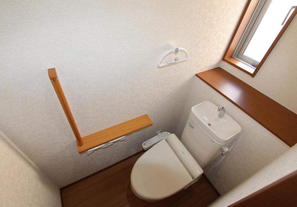 Other Equipment. Bidet ・ With handrail