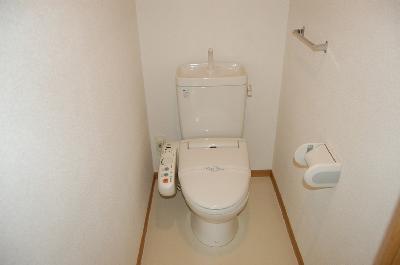 Toilet. Warm water washing toilet seat equipped. Also spacious space.