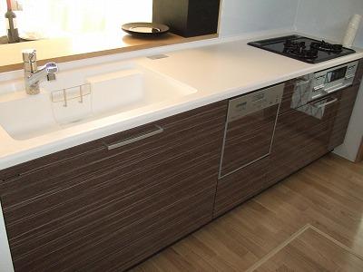 Same specifications photo (kitchen). I hope if there is a back door ~ In a lot of wife is called! ? This time mainly think of housework flow line, (^_^) I was I set up a back door at the standard / In a small back door with the property, It is a rare property (^_^) /