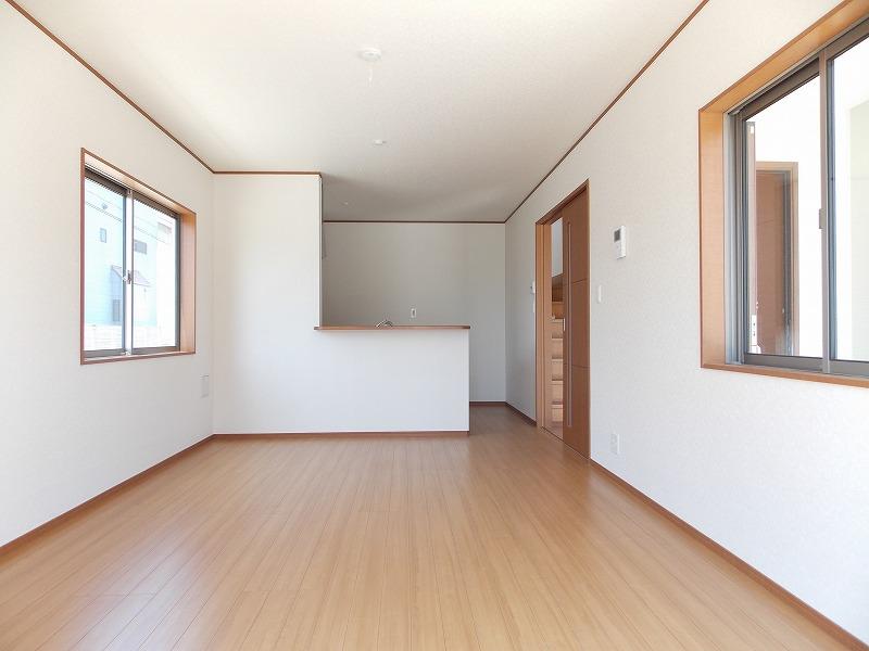 Same specifications photos (living). Spacious Do not spend a moment of family reunion in space (* ^ _ ^ *)