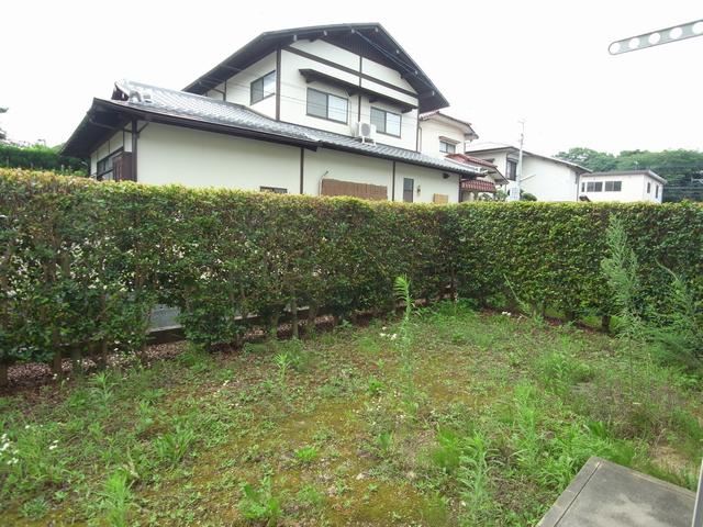 Balcony. Garden