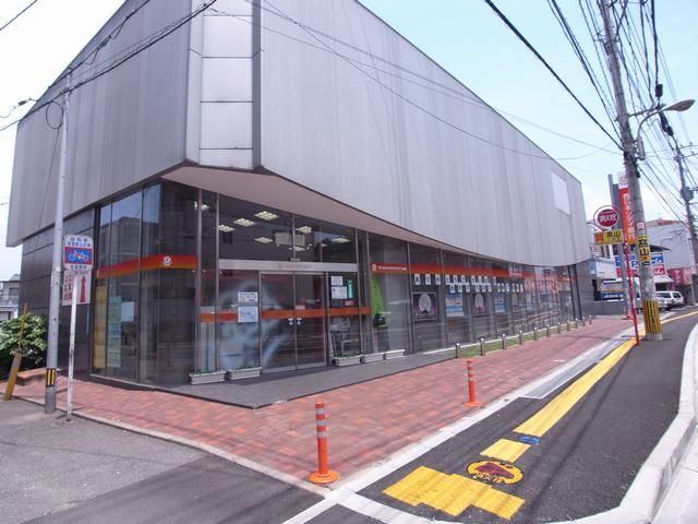 Bank. 440m to Nishi-Nippon City Bank (Bank)