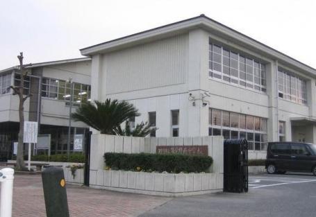 Junior high school. Chikushino to South Junior High School 1747m