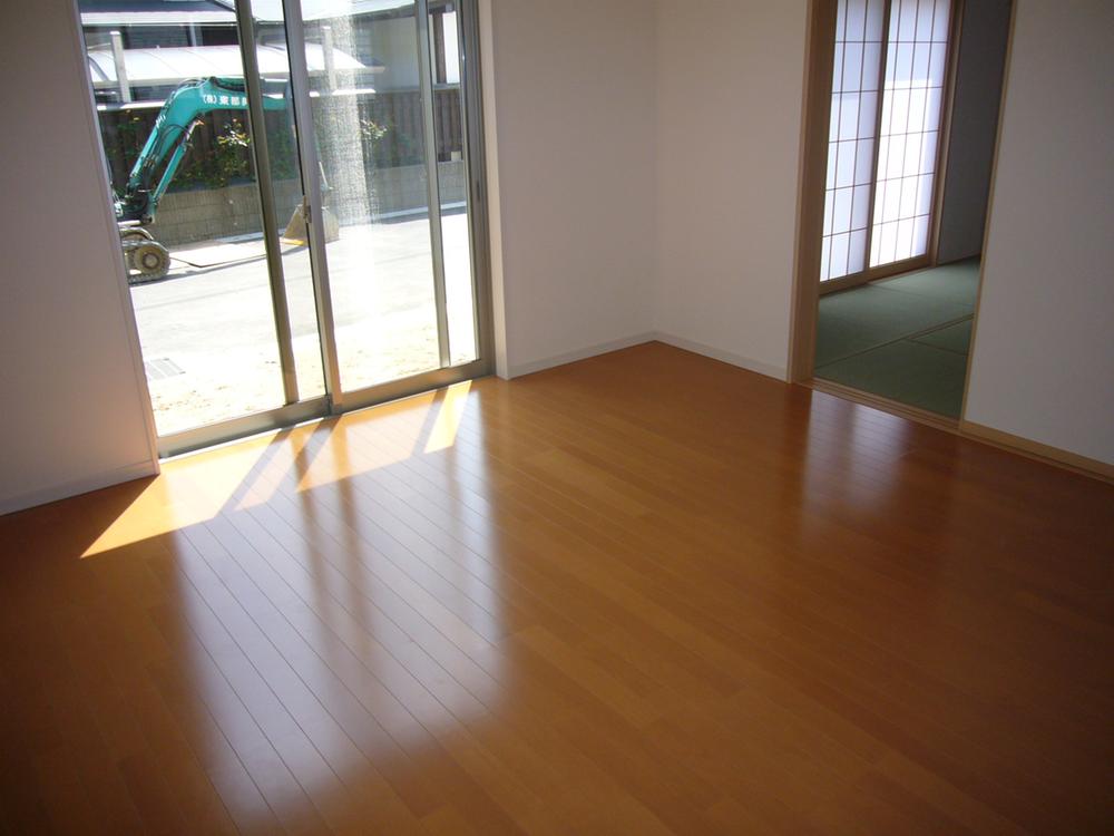 Living. Indoor (10 May 2013) Shooting