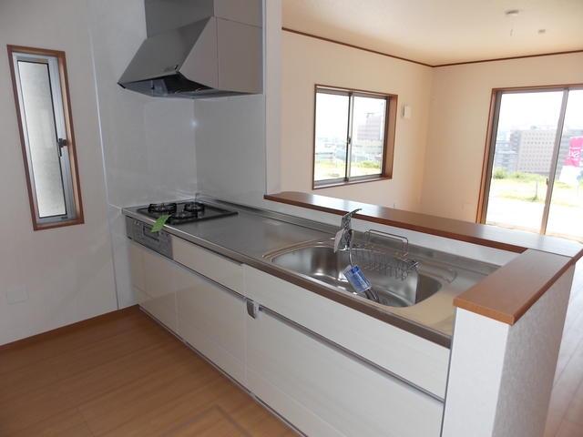 Kitchen. It is the same specifications of the same construction company