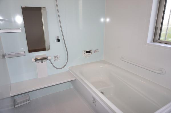 Bathroom. Indoor (11 May 2013) Shooting