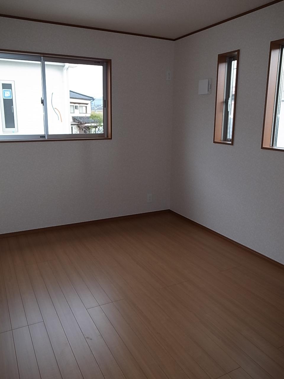 Non-living room. Local shooting (11 May 2013)