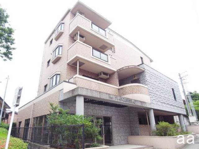 Building appearance. Auto lock & security camera-conditioned apartment