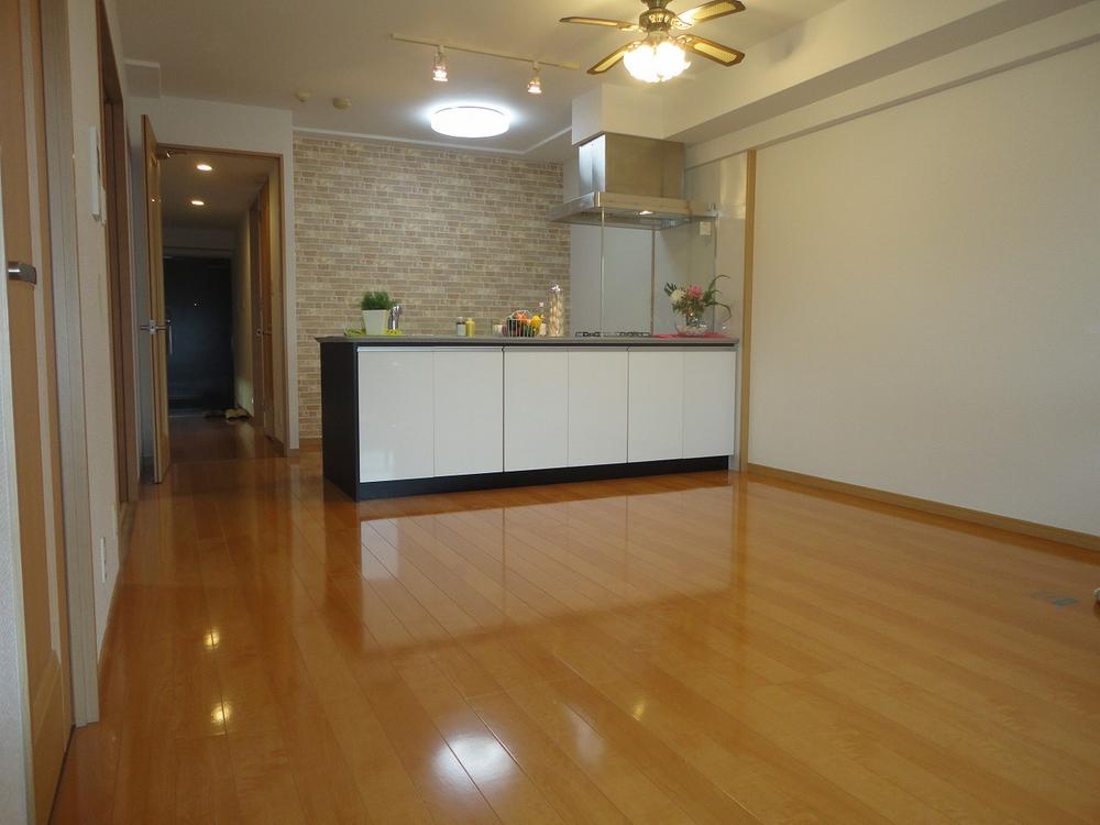 Kitchen. Semi island kitchen overlooking the living room while the cuisine               Convenient with storage is under the counter