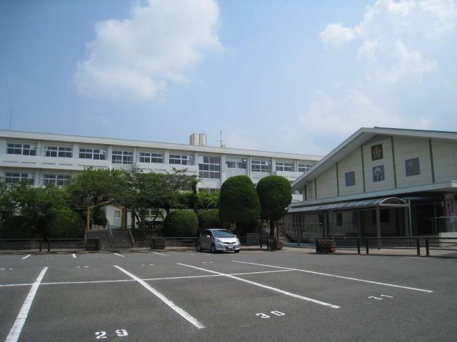 Other. Dazaifu elementary school About 550m