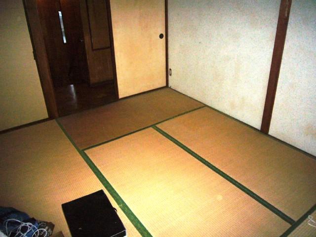 Other introspection. Second floor Japanese-style room