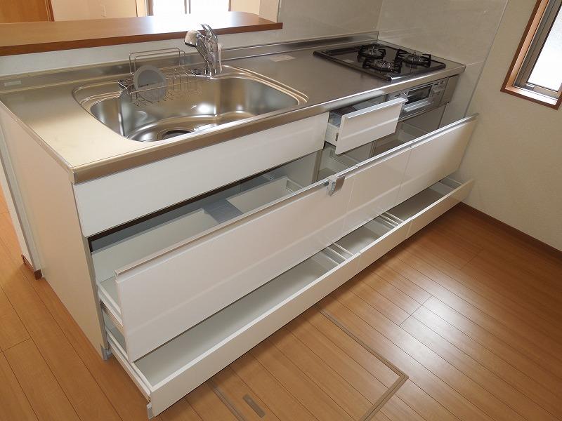Same specifications photo (kitchen). Many kitchen storage, Pot and pans, You can use it a lot more than expected further small parts (^_^) /