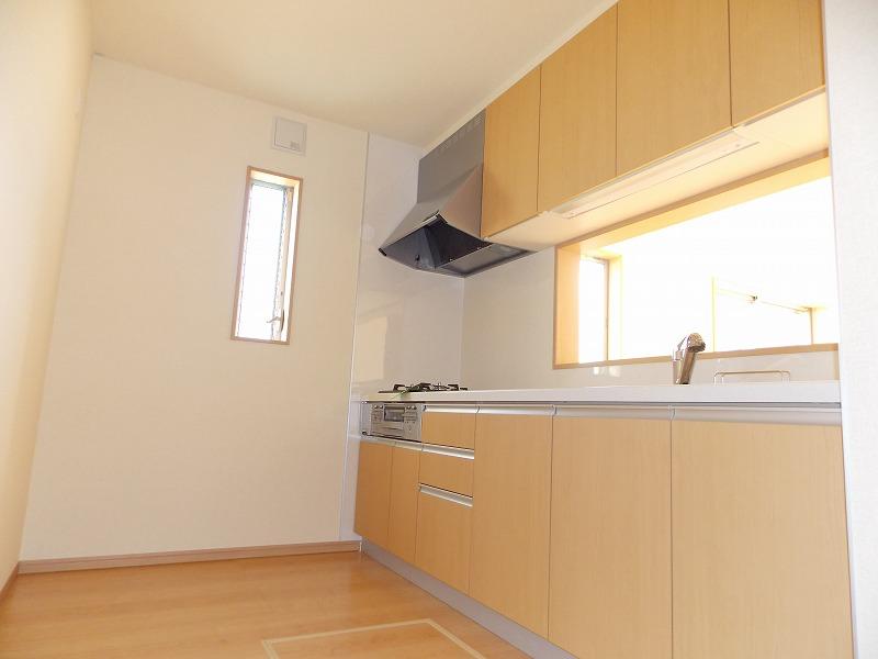 Kitchen. System kitchen (^_^) /  A height of approximately 85 centimeters, Width is located about 255 centimeters (^_^) / ~ It is a water purifier with a faucet (^_^) / ~  ◆ It becomes the same specification photo ◆