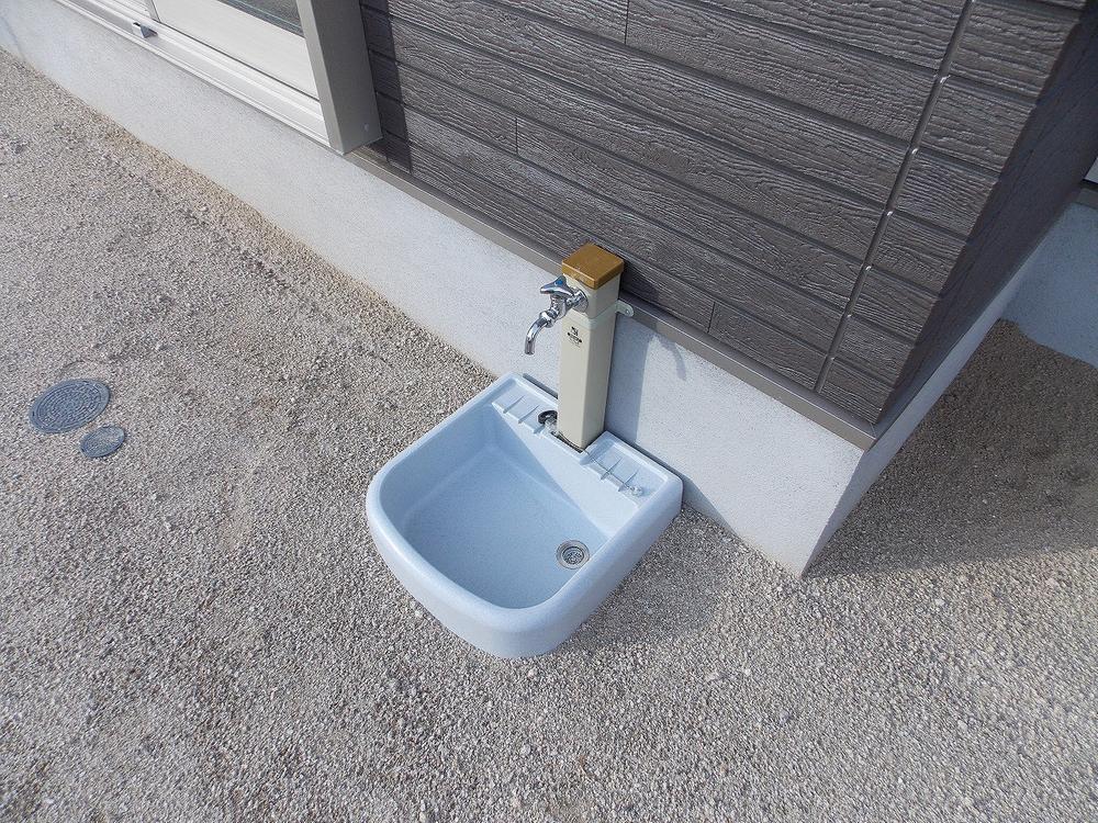 Other. Is outside faucet (^_^) /  Car wash and shoe wash, We are very active in the watering of the garden (^_^) / ~