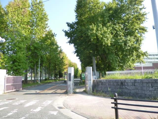 Other Environmental Photo. 1900m to the National Kyushu University Tsukushi campus