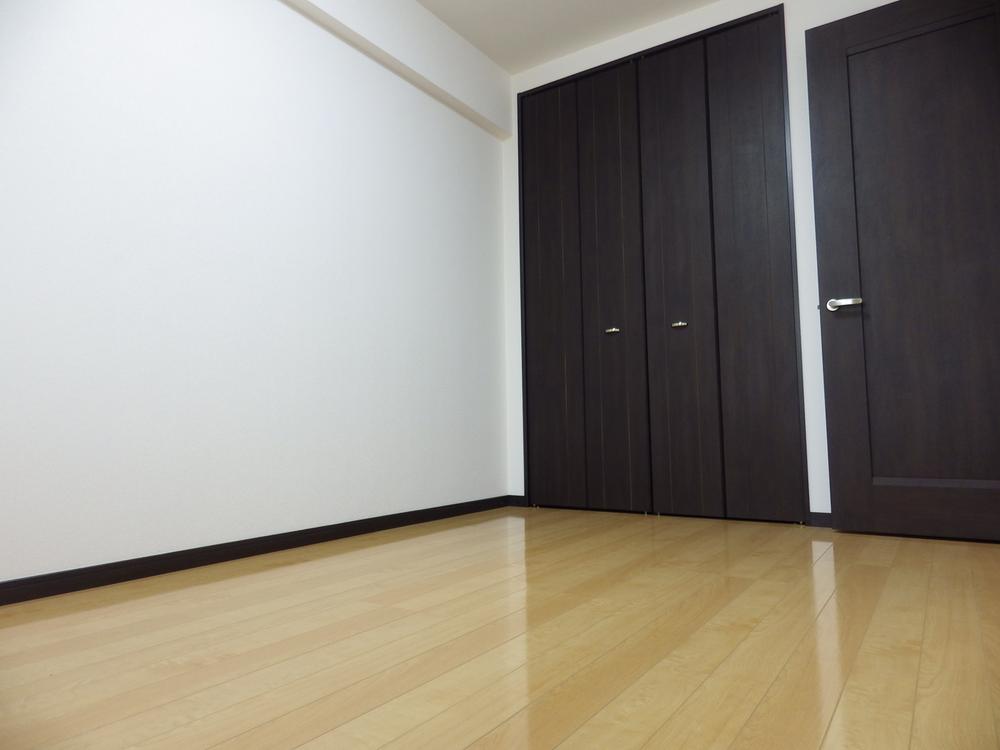 Non-living room. Western style room ・ closet