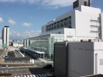 Hospital. Fukuoka University 3900m to the hospital (hospital)